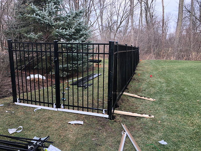 naperville fence contractor company fencing installation vinyl chain link privacy fence best reviews aluminum security fencing